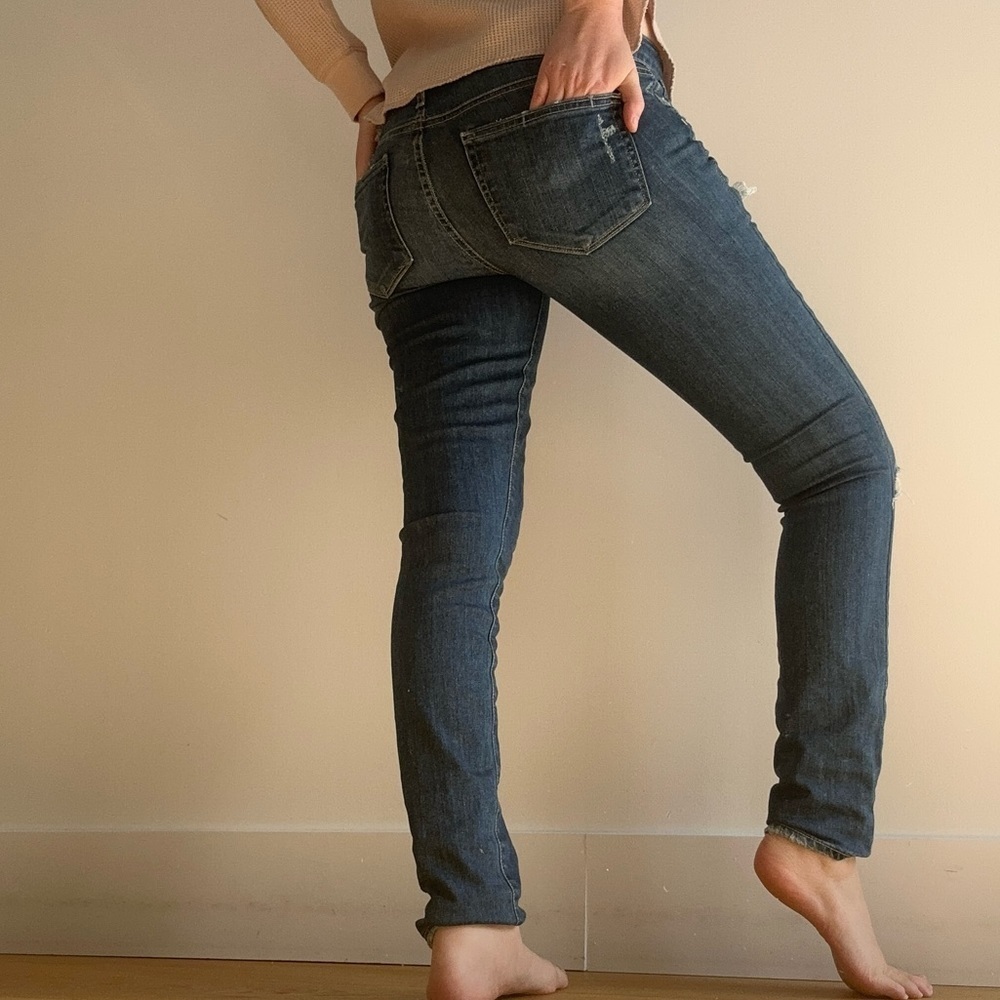 PAIGE VERDUGO ULTRA SKINNY  in CARMEN TEAR AND REPAIR -27